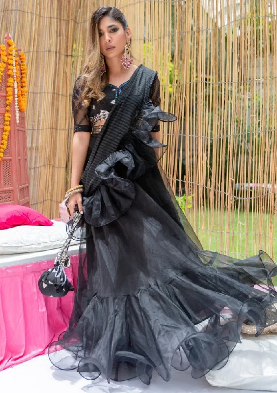 Embellished Net Black Lehenga Pakistani Party Dresses